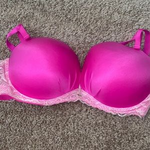 Fabulous Victoria secret strapless bra